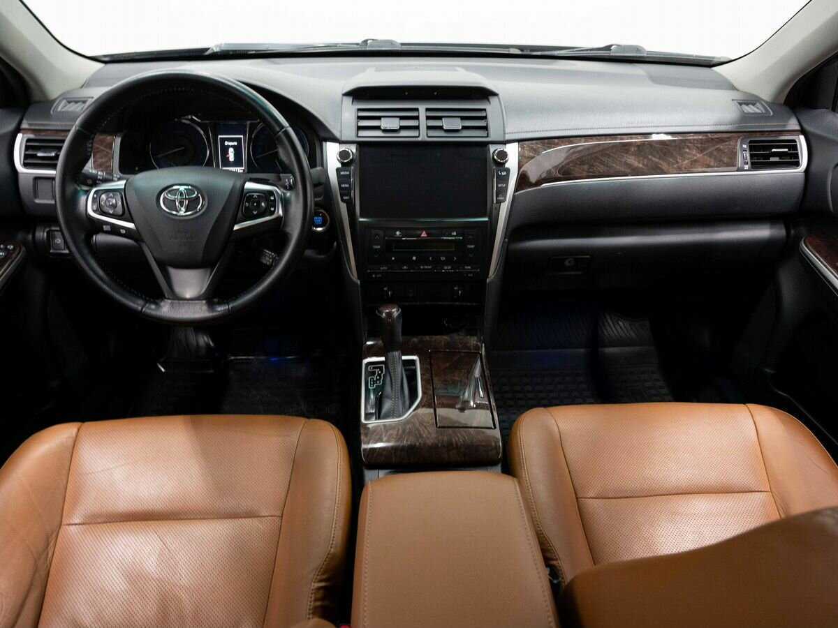 Купить Toyota Camry с пробегом. Фото: #14