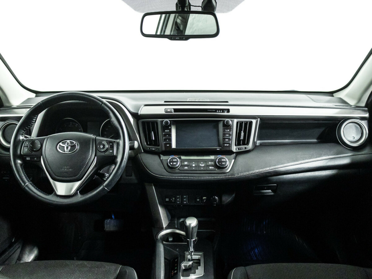 Купить Toyota RAV4 с пробегом. Фото: #12