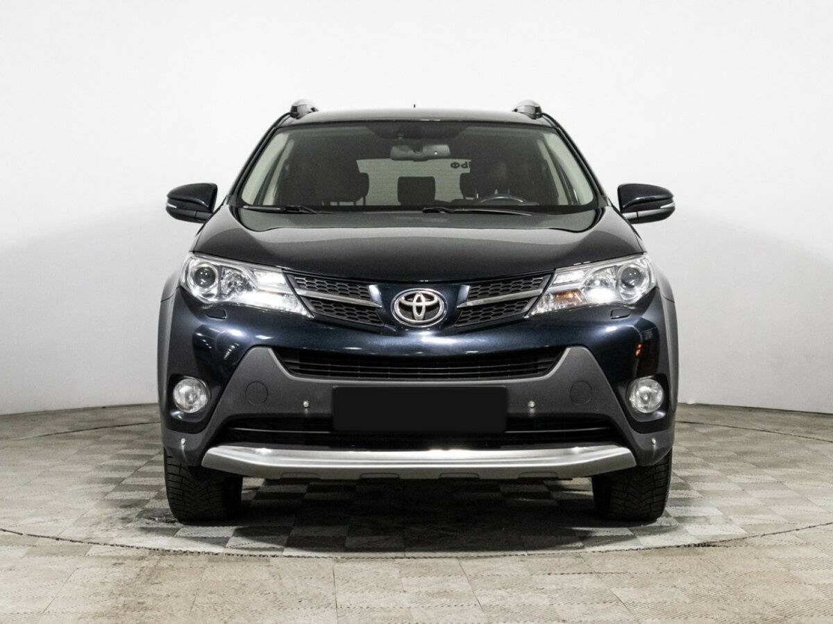 Купить Toyota RAV4 с пробегом. Фото: #1