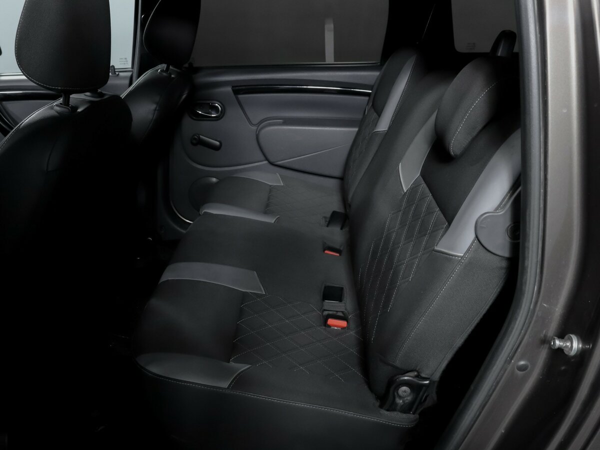 Купить Lada (ВАЗ) Largus с пробегом. Фото: #7