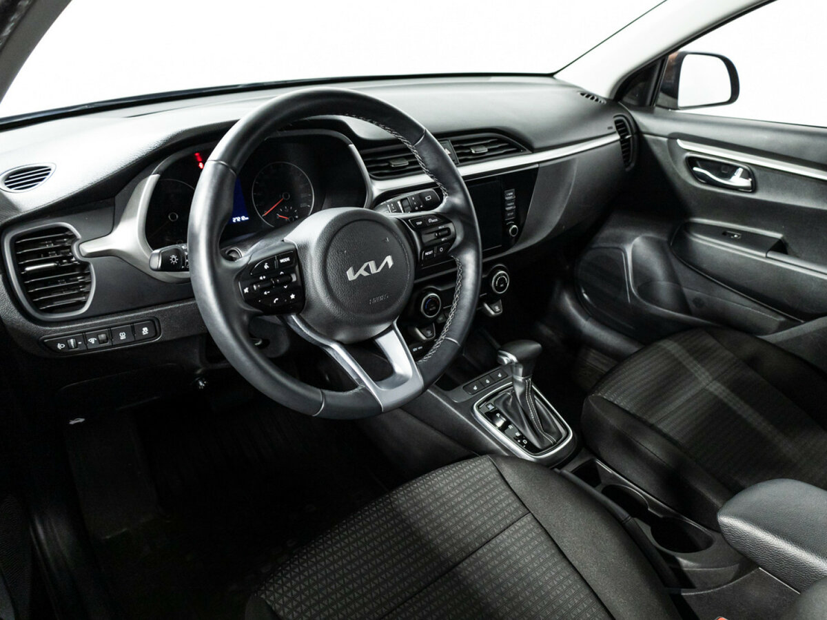 Купить Kia Rio с пробегом. Фото: #10