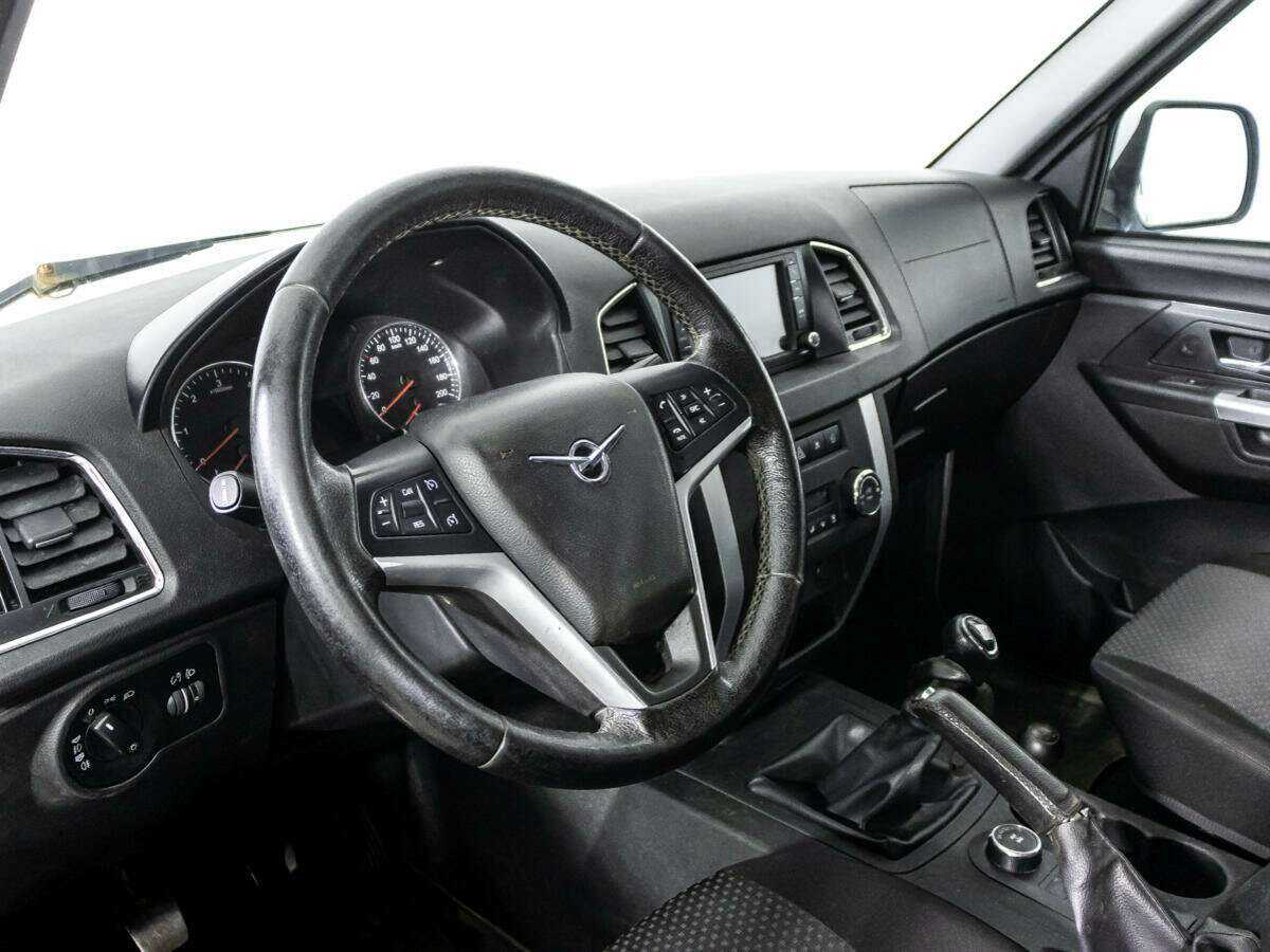 Купить УАЗ Patriot с пробегом. Фото: #10