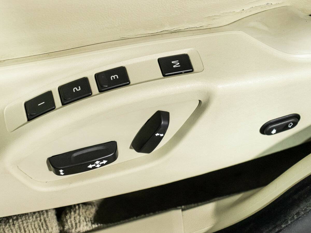 Купить Volvo S80 с пробегом. Фото: #16