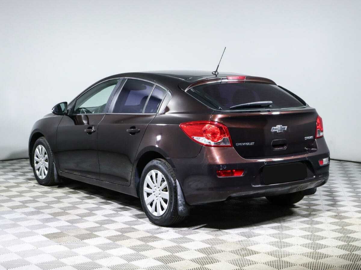 Купить Chevrolet Cruze с пробегом. Фото: #5