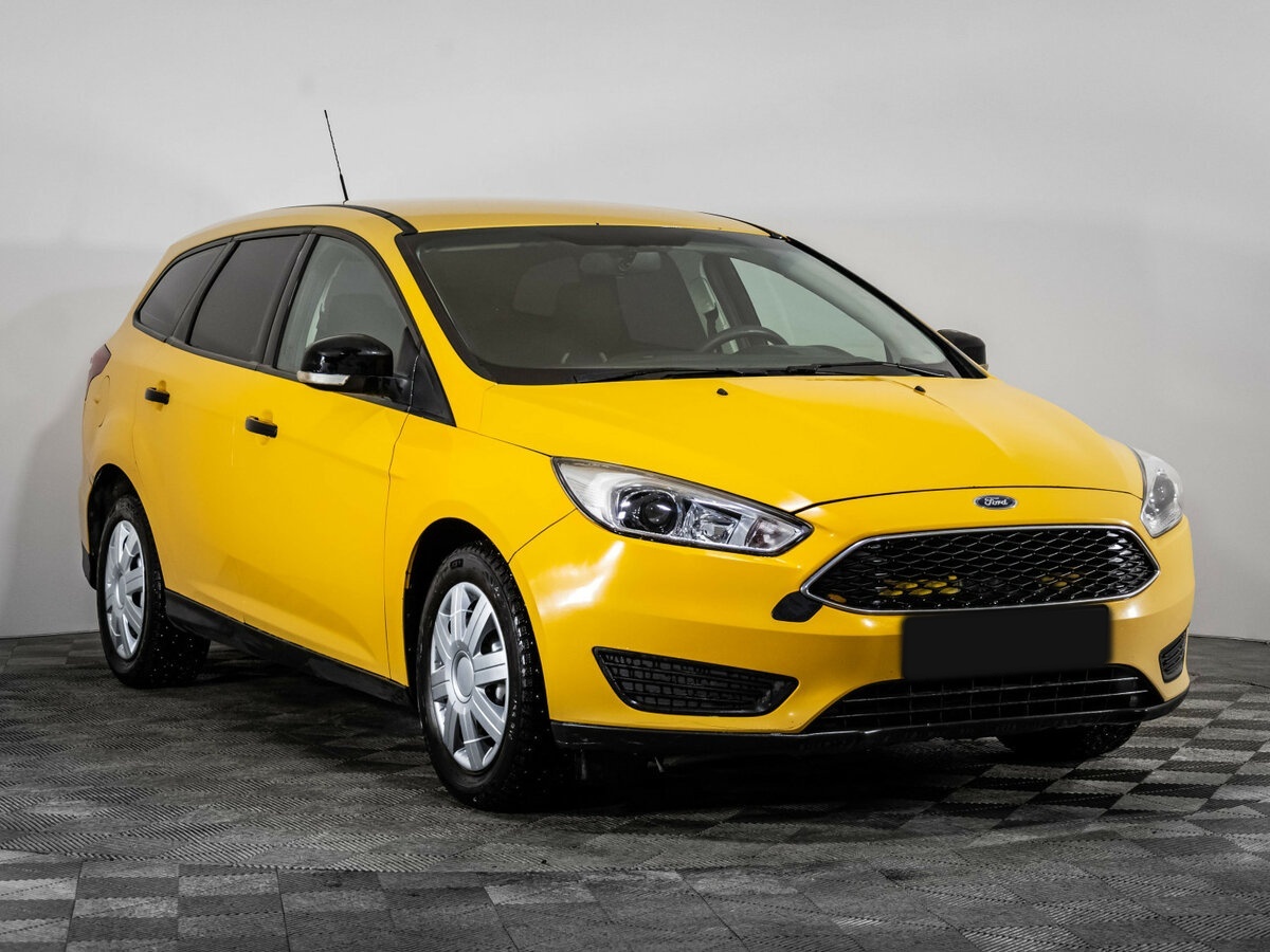 Купить Ford Focus с пробегом. Фото: #2