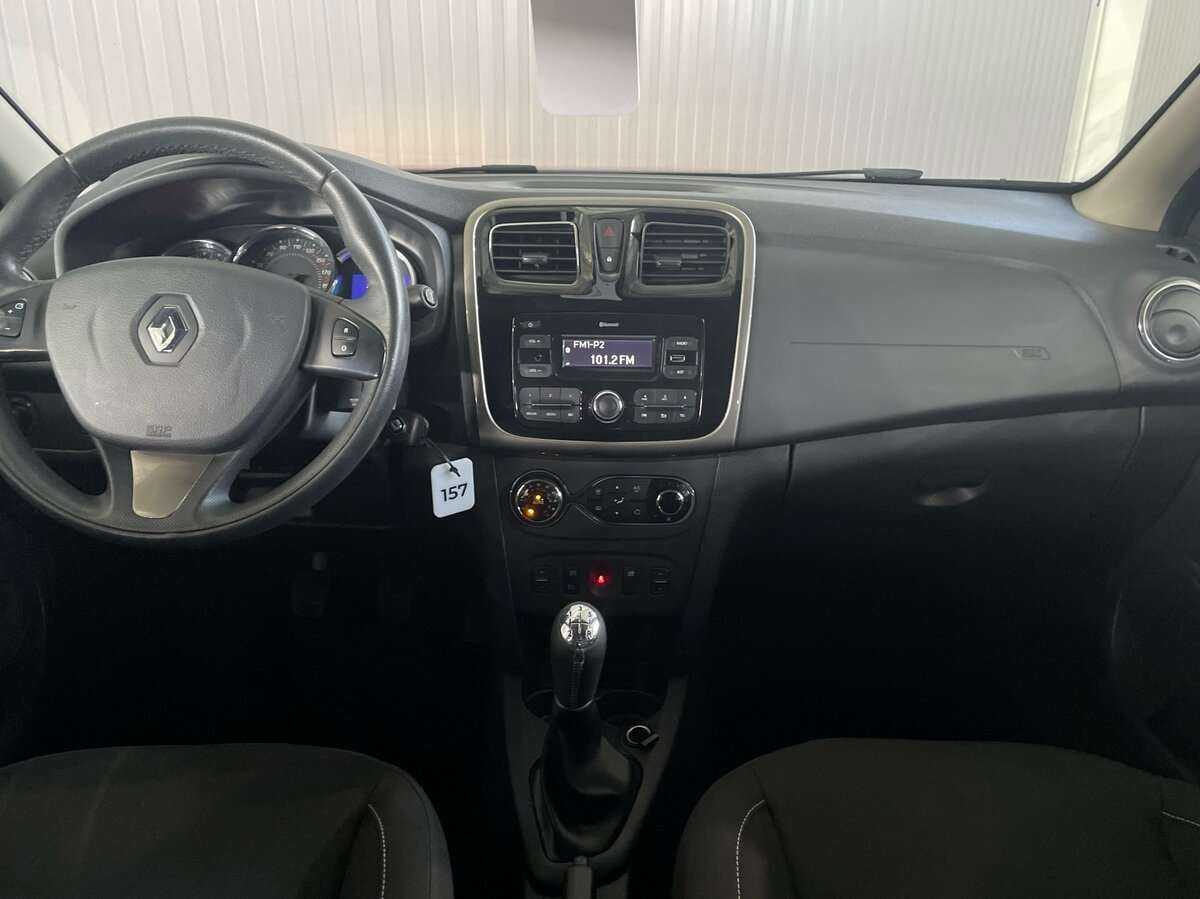 Купить Renault Sandero с пробегом. Фото: #8