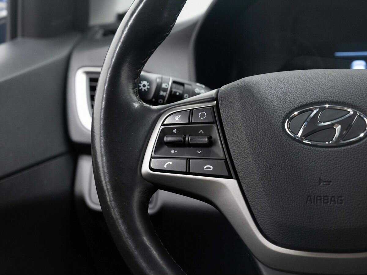 Купить Hyundai Solaris с пробегом. Фото: #16