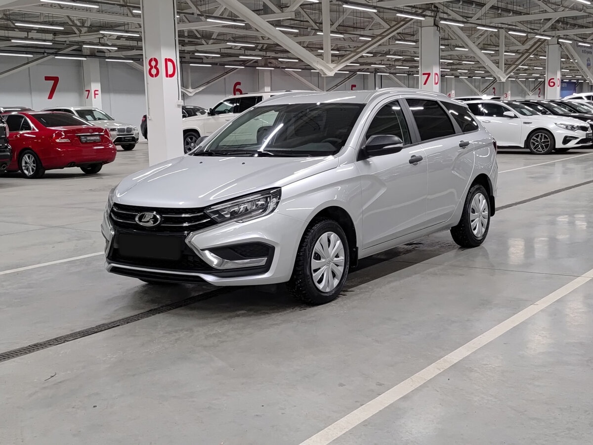 Купить Lada (ВАЗ) Vesta с пробегом. Посмотреть фото