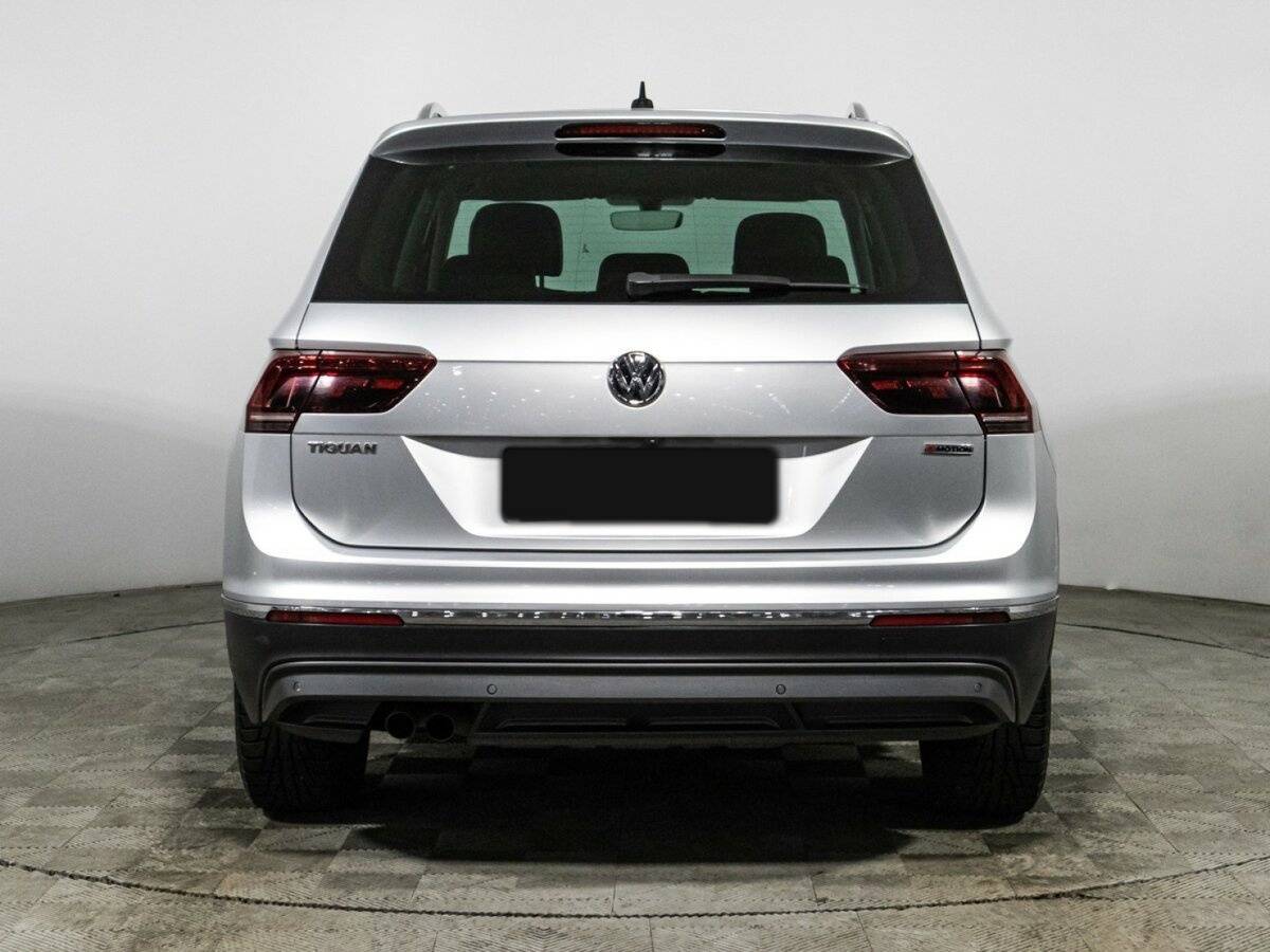 Купить Volkswagen Tiguan с пробегом. Фото: #4
