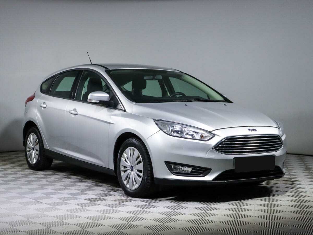 Купить Ford Focus с пробегом. Фото: #2