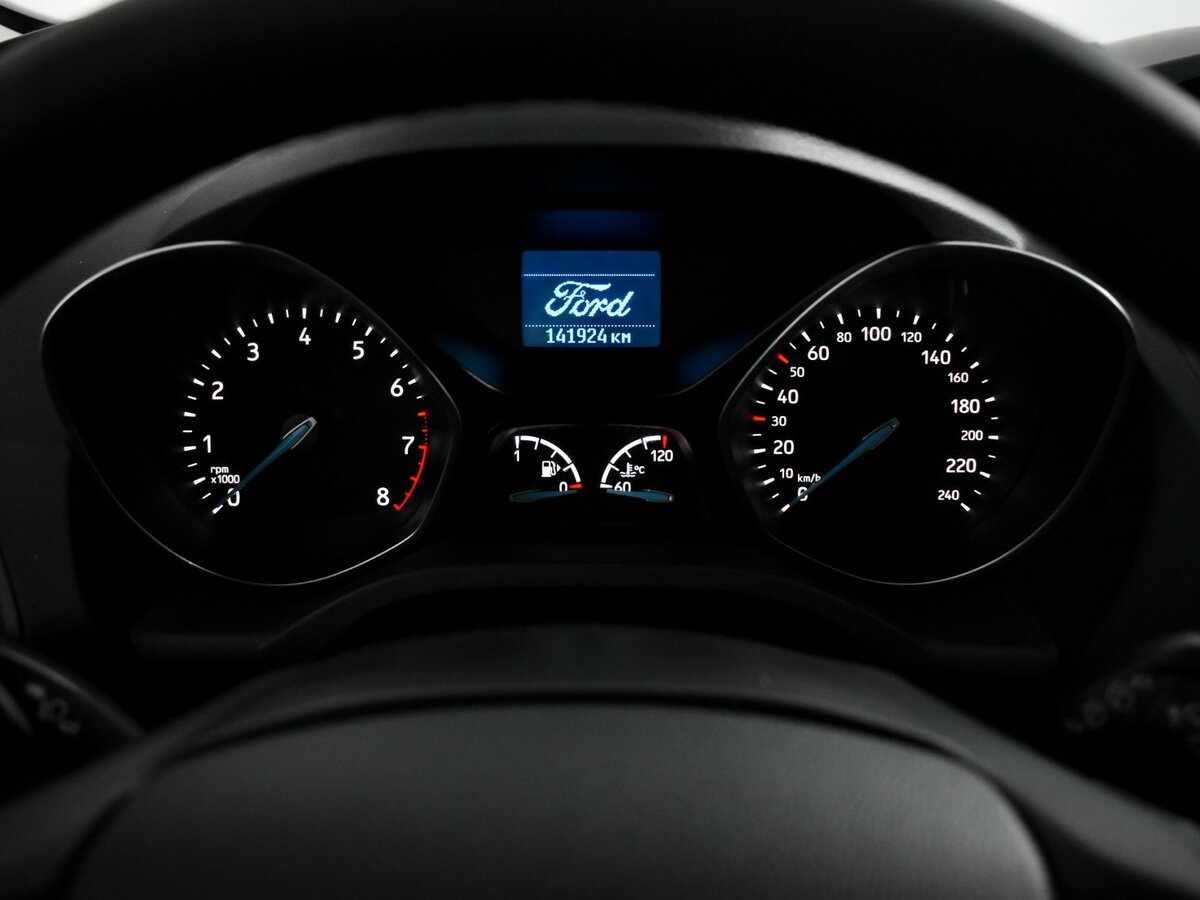 Купить Ford Kuga с пробегом. Фото: #16