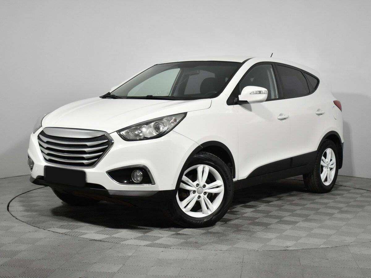 Купить Hyundai ix35 с пробегом. Фото: #0