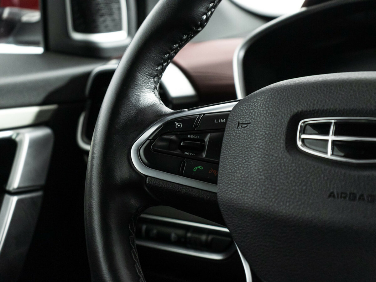 Купить Geely Coolray с пробегом. Фото: #19