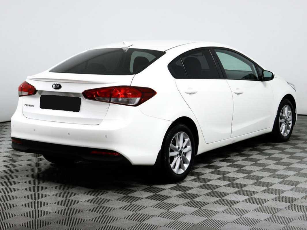 Купить Kia Cerato с пробегом. Фото: #4