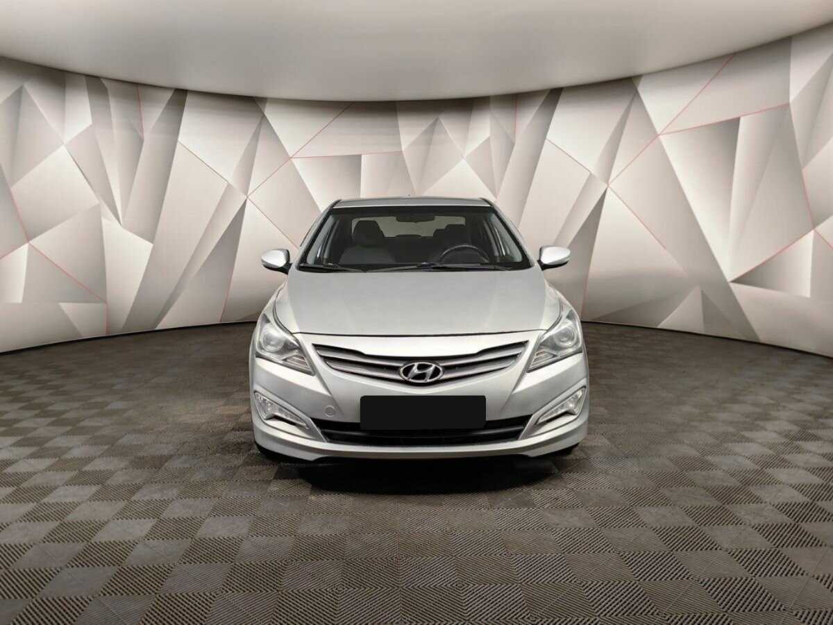 Купить Hyundai Solaris с пробегом. Фото: #6