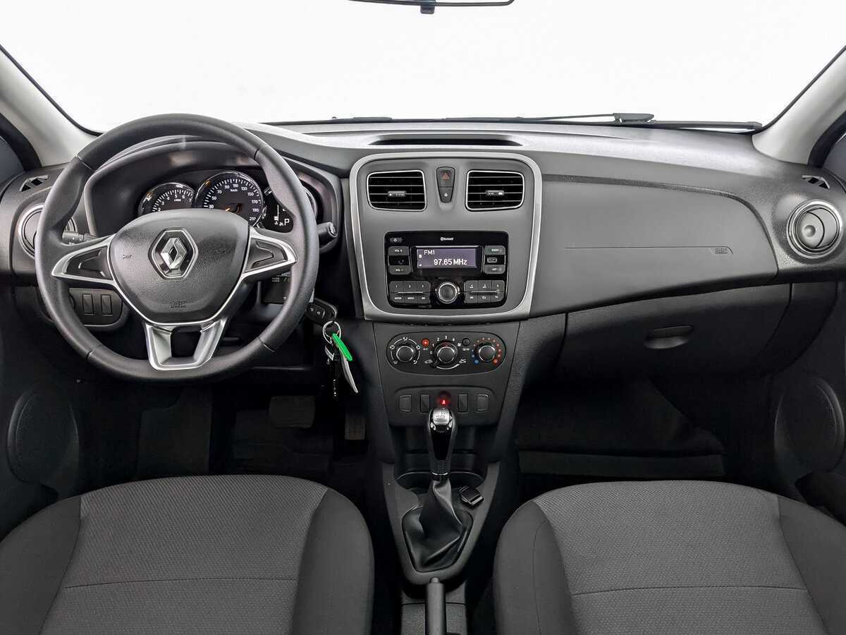Купить Renault Logan с пробегом. Фото: #11