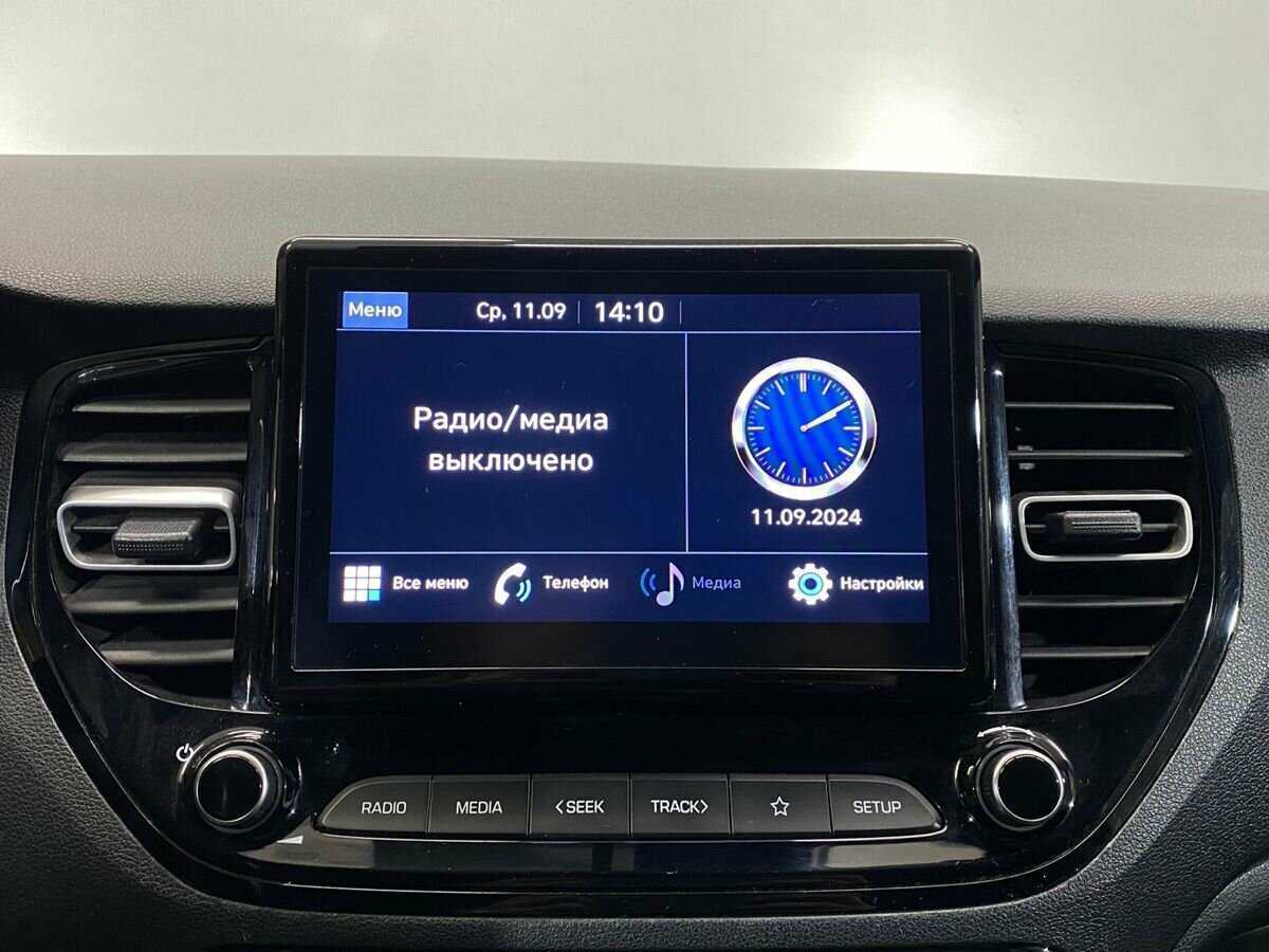 Купить Hyundai Solaris с пробегом. Фото: #13