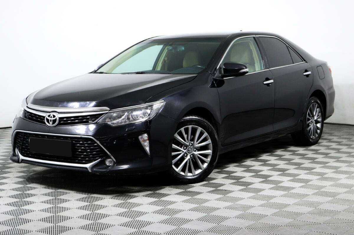 Купить Toyota Camry с пробегом. Посмотреть фото