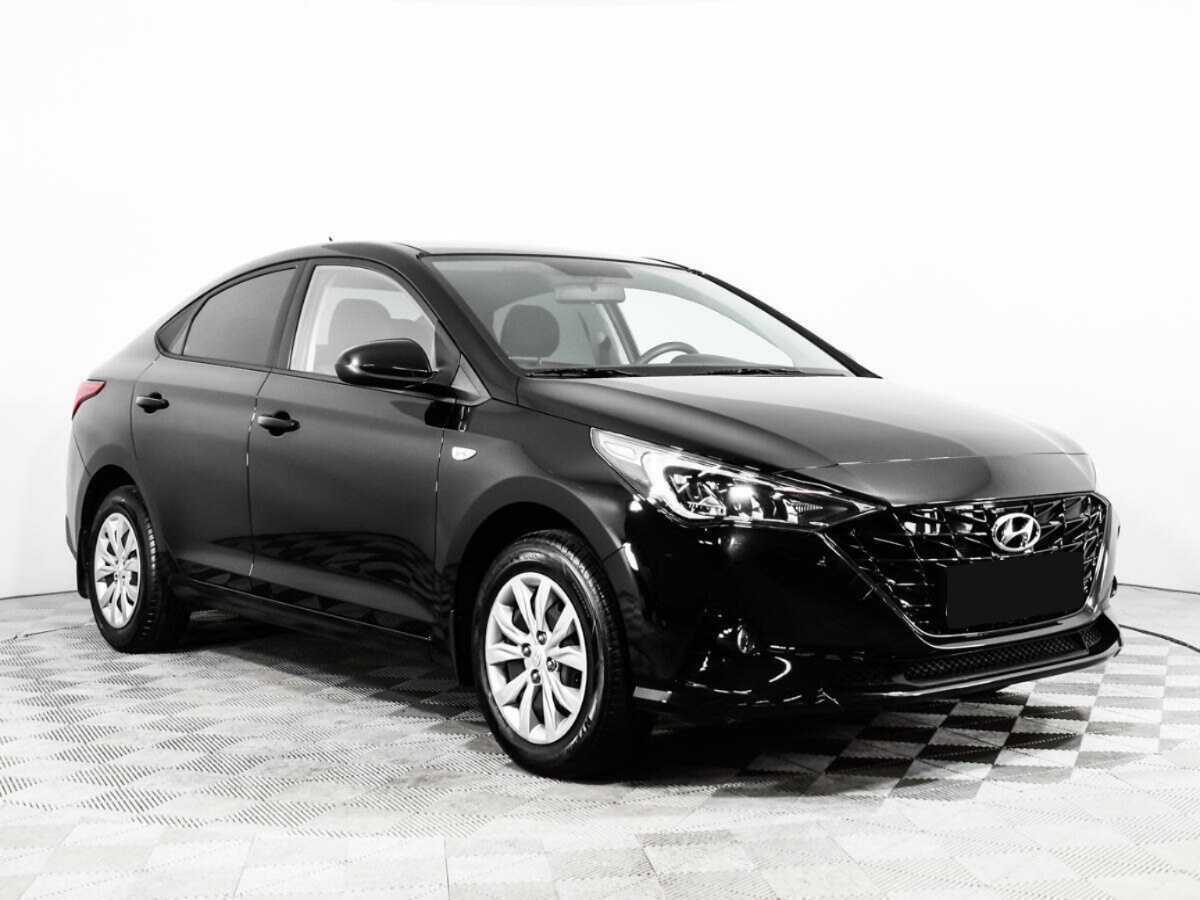 Купить Hyundai Solaris с пробегом. Фото: #2