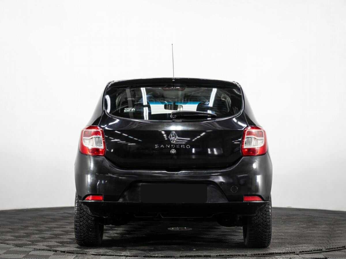 Купить Renault Sandero с пробегом. Фото: #2