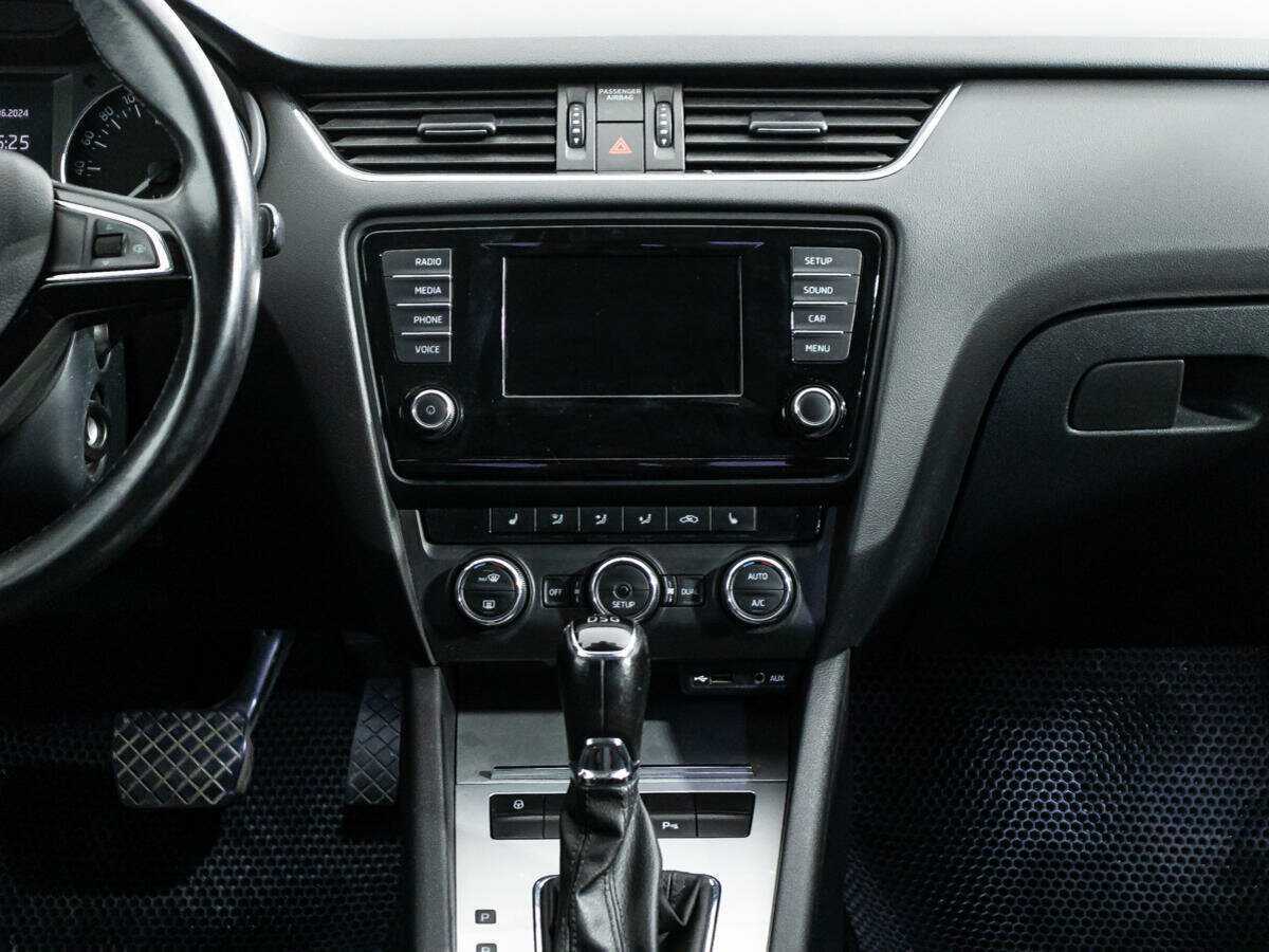 Купить Skoda Octavia с пробегом. Фото: #13