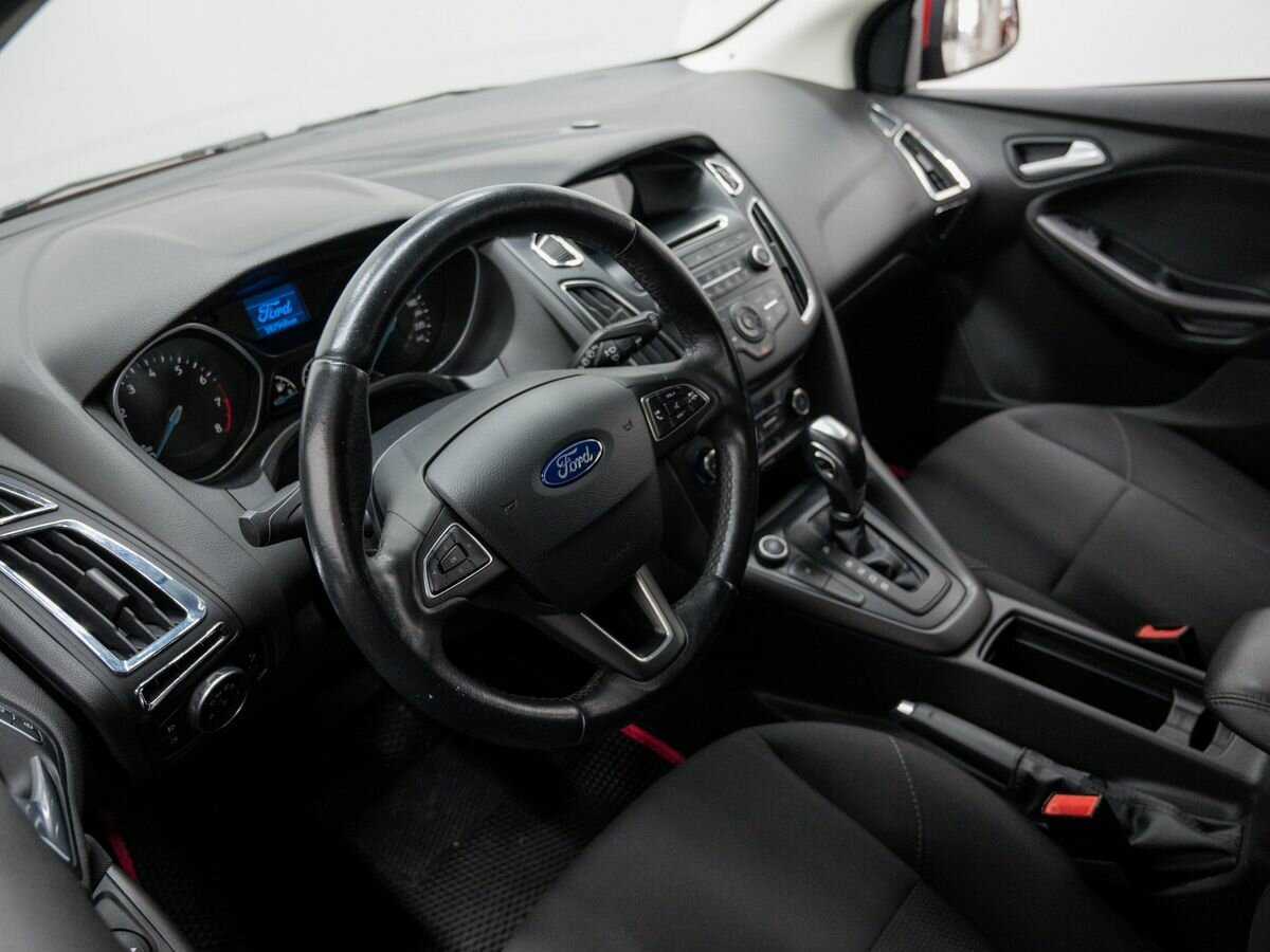 Купить Ford Focus с пробегом. Фото: #12