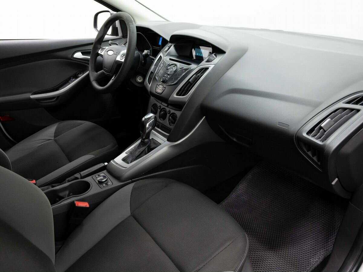 Купить Ford Focus с пробегом. Фото: #11