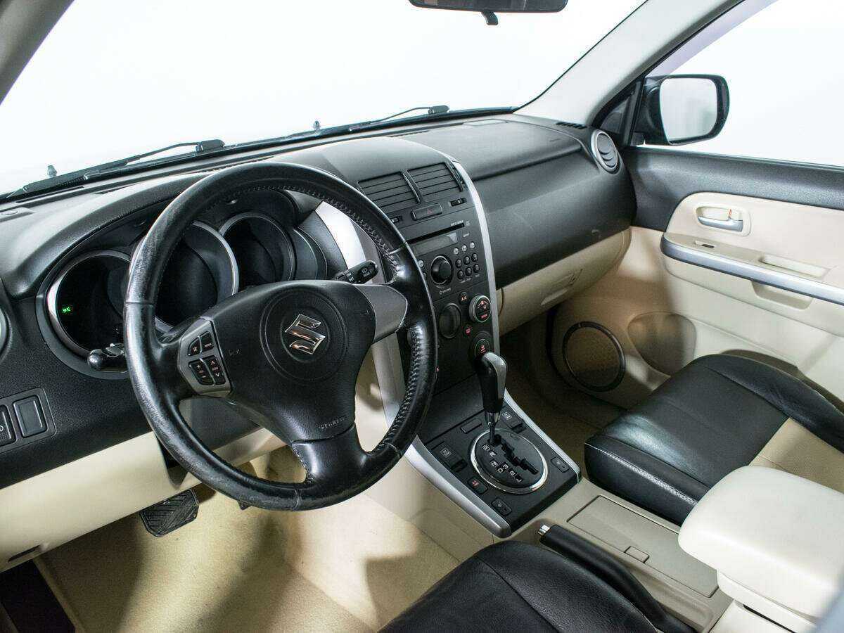 Купить Suzuki Grand Vitara с пробегом. Фото: #12