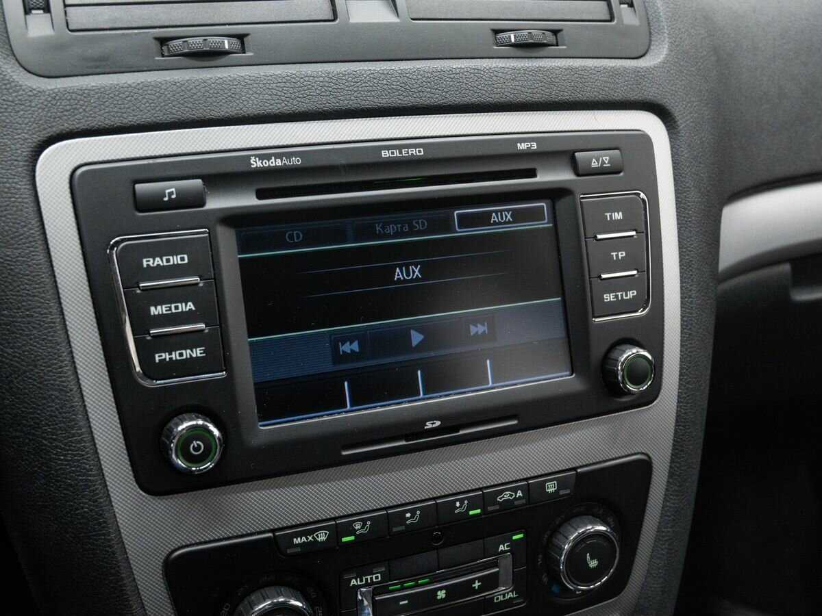 Купить Skoda Octavia с пробегом. Фото: #17