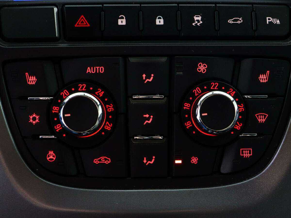 Купить Opel Astra с пробегом. Фото: #19