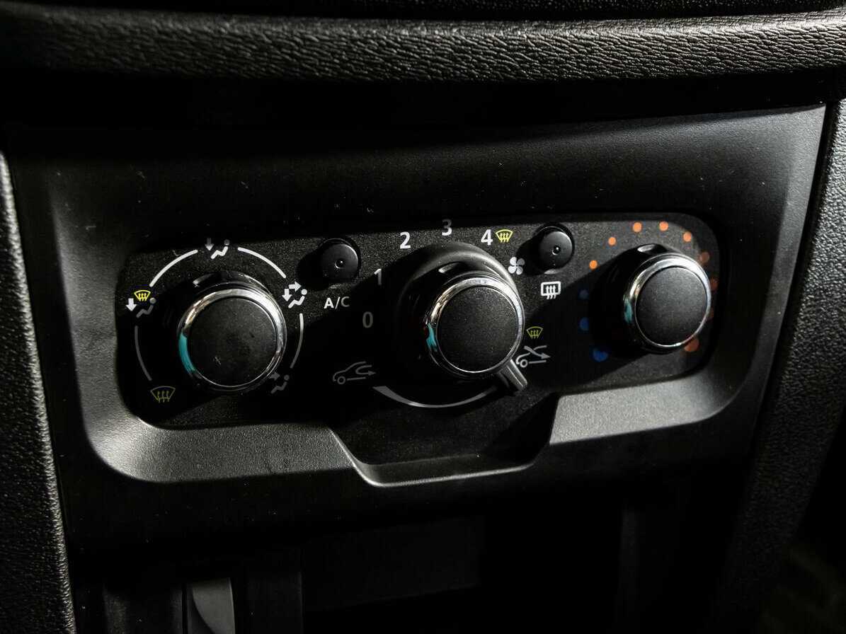 Купить Lada (ВАЗ) XRAY с пробегом. Фото: #12