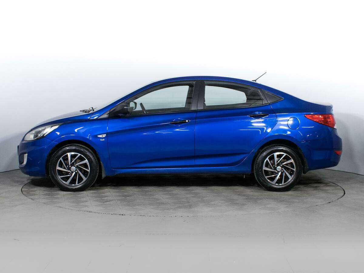 Купить Hyundai Solaris с пробегом. Фото: #7