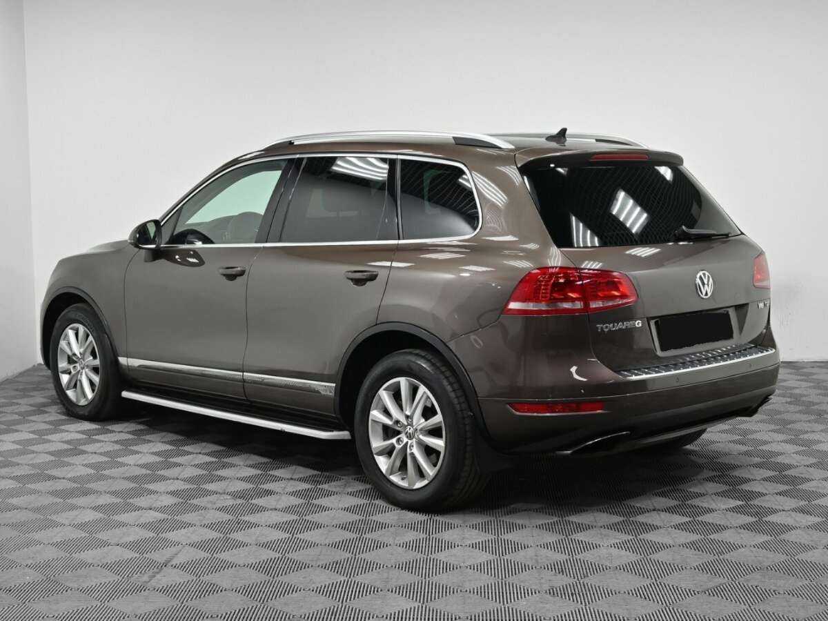 Купить Volkswagen Touareg с пробегом. Фото: #3