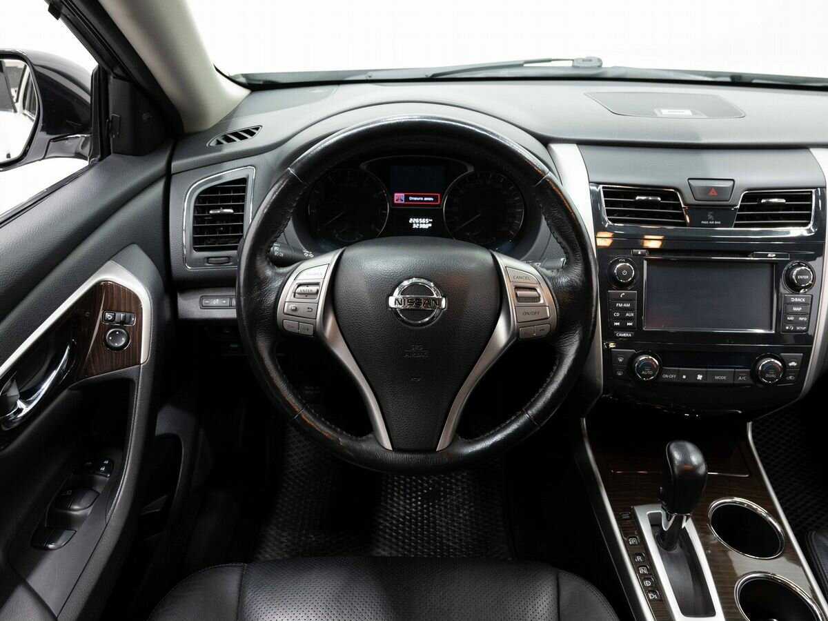 Купить Nissan Teana с пробегом. Фото: #16