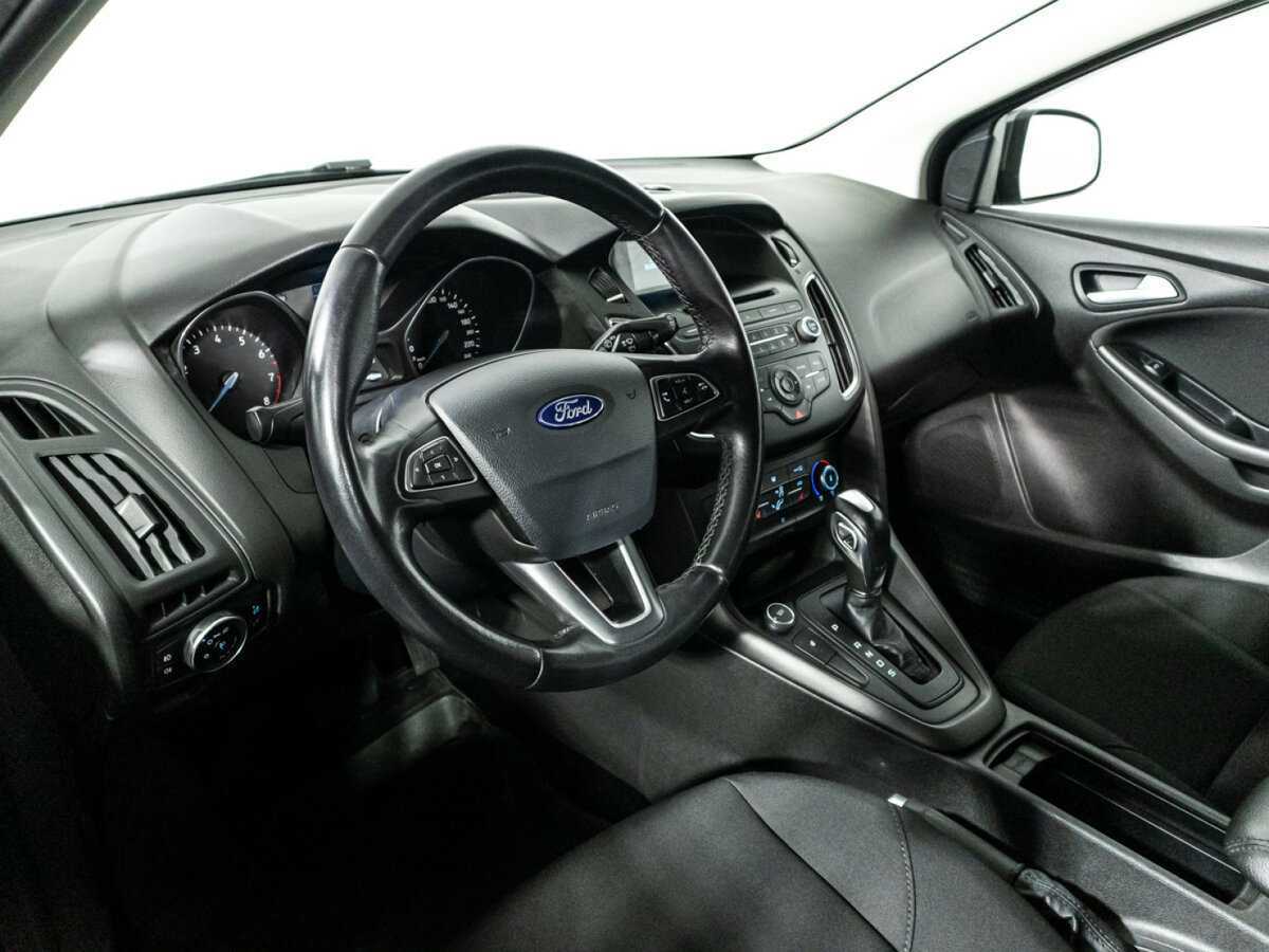 Купить Ford Focus с пробегом. Фото: #10