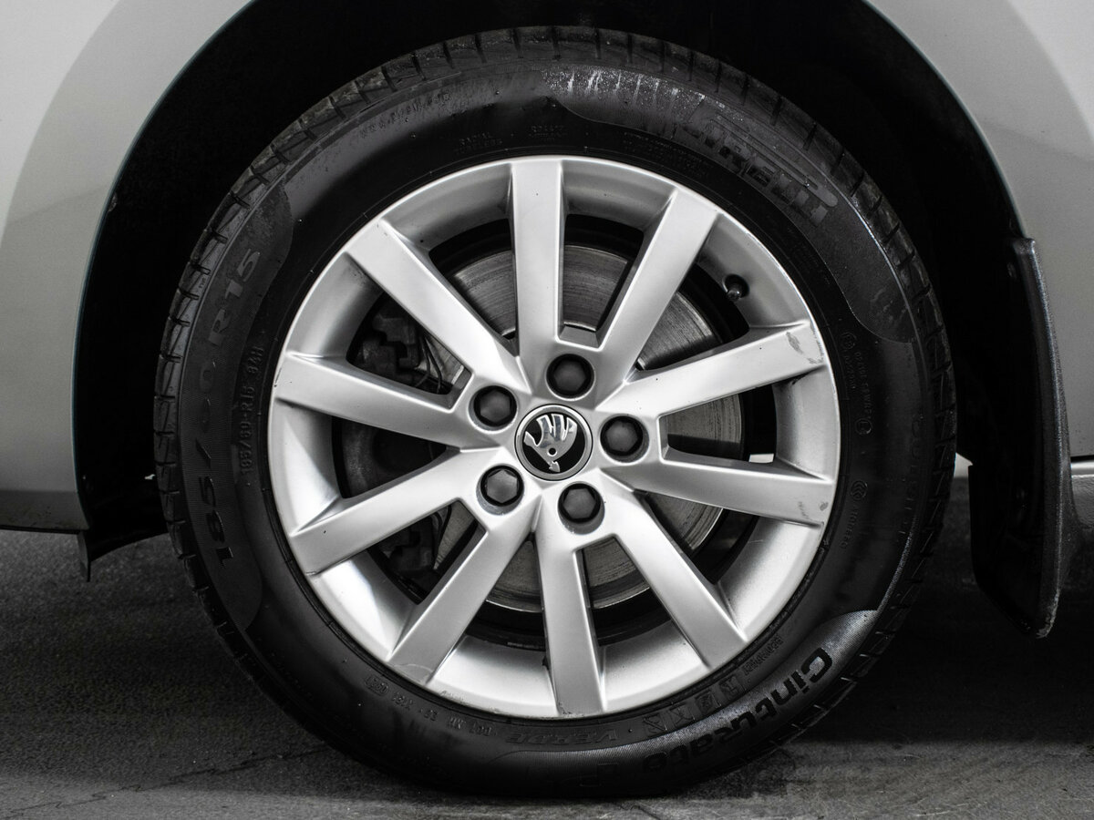 Купить Skoda Rapid с пробегом. Фото: #15