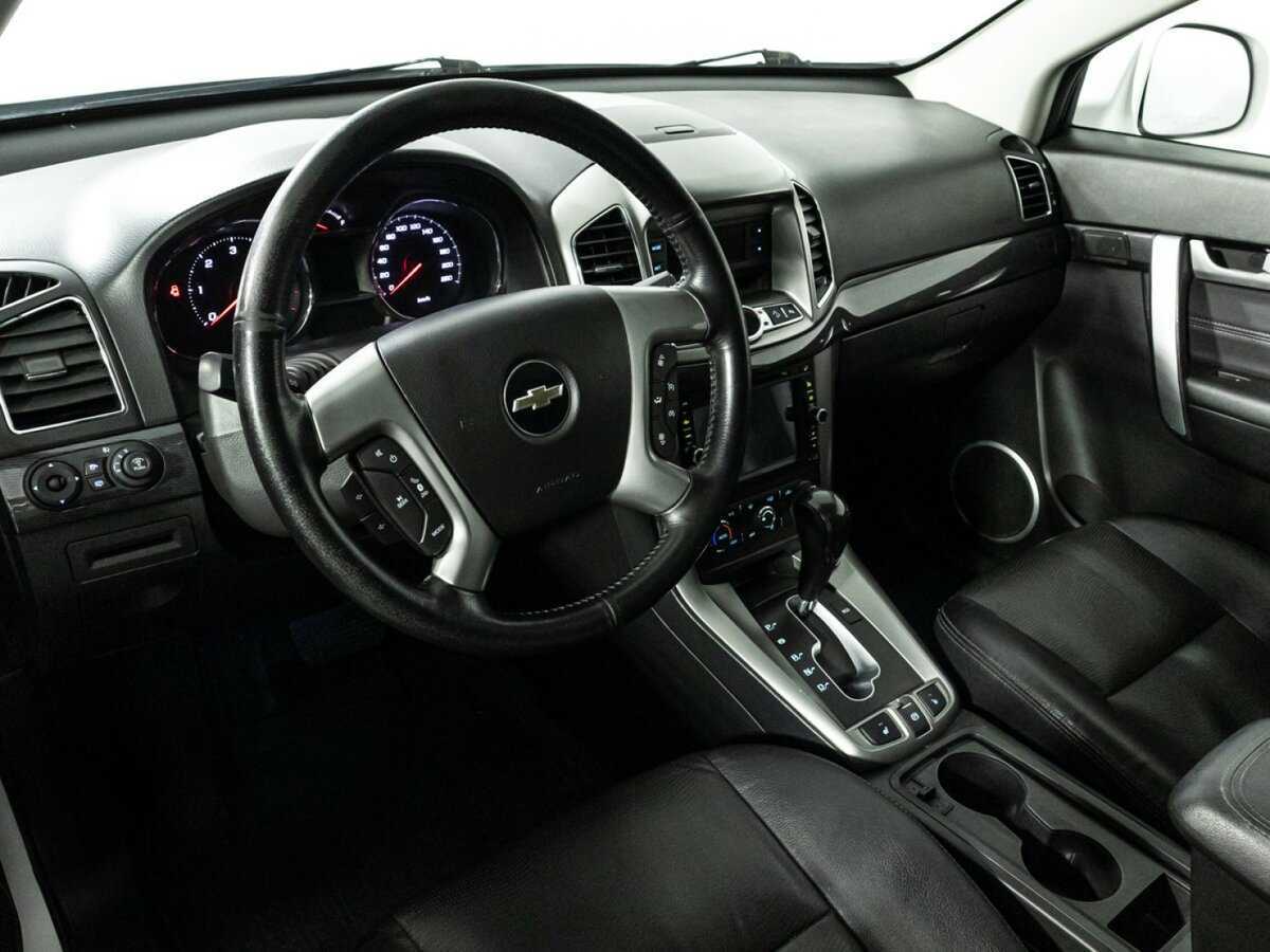 Купить Chevrolet Captiva с пробегом. Фото: #9
