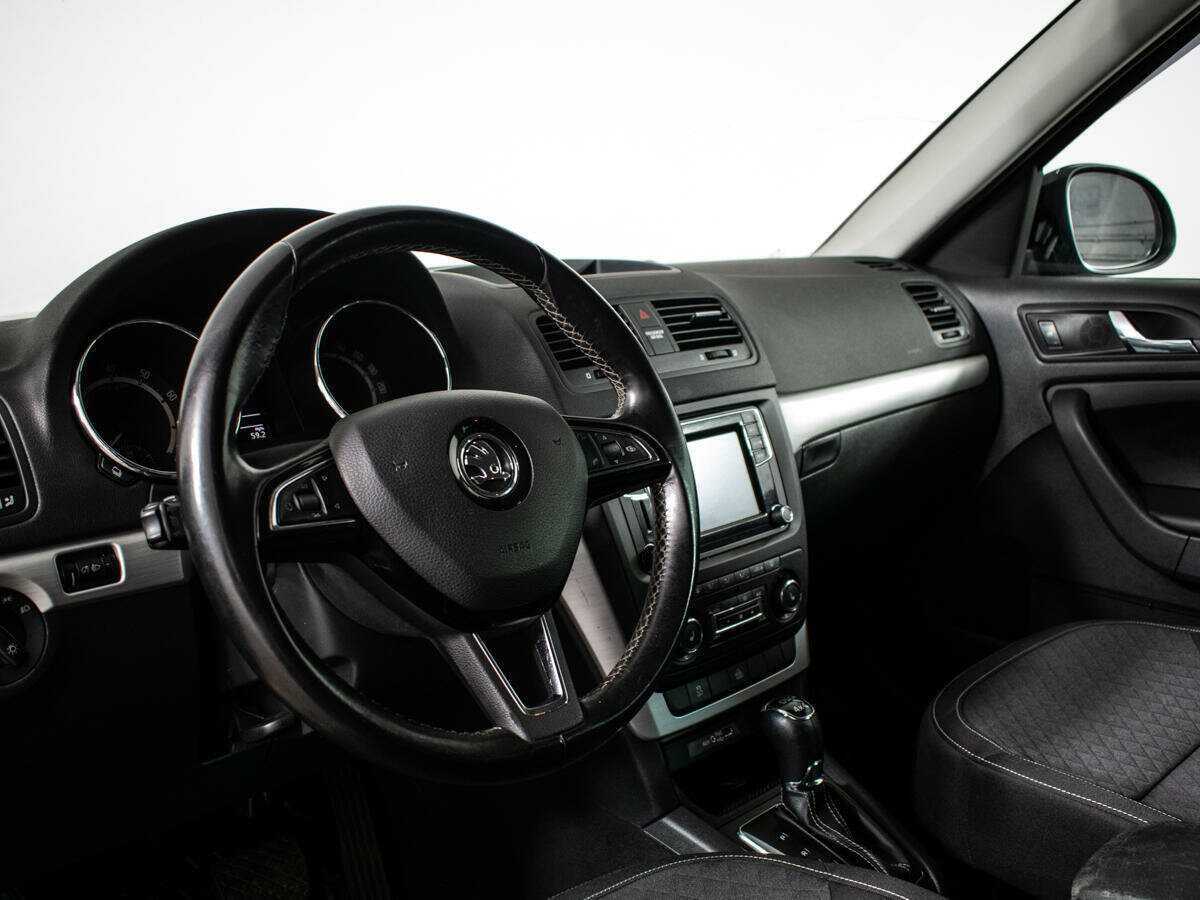 Купить Skoda Yeti с пробегом. Фото: #8
