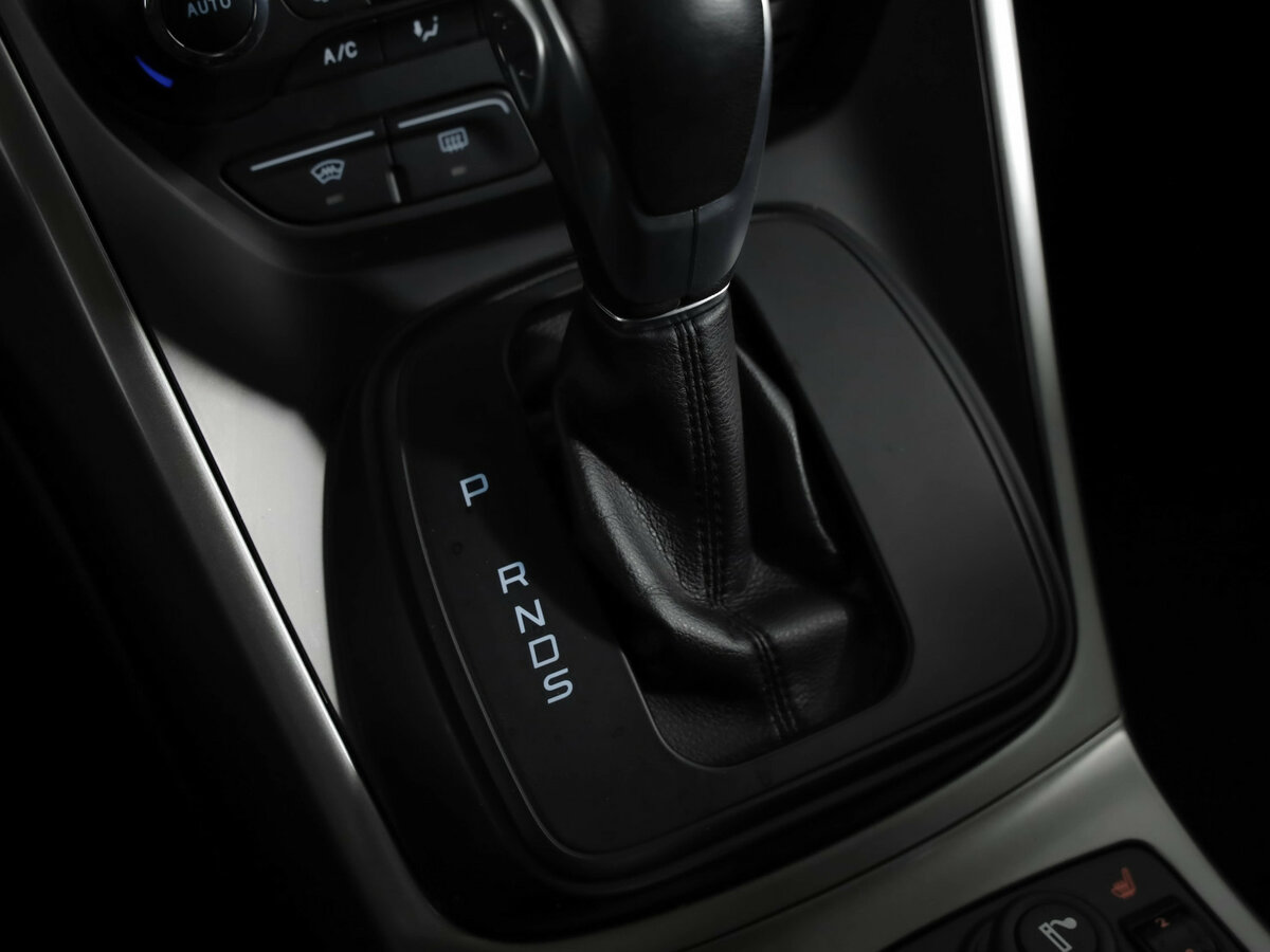 Купить Ford Kuga с пробегом. Фото: #18