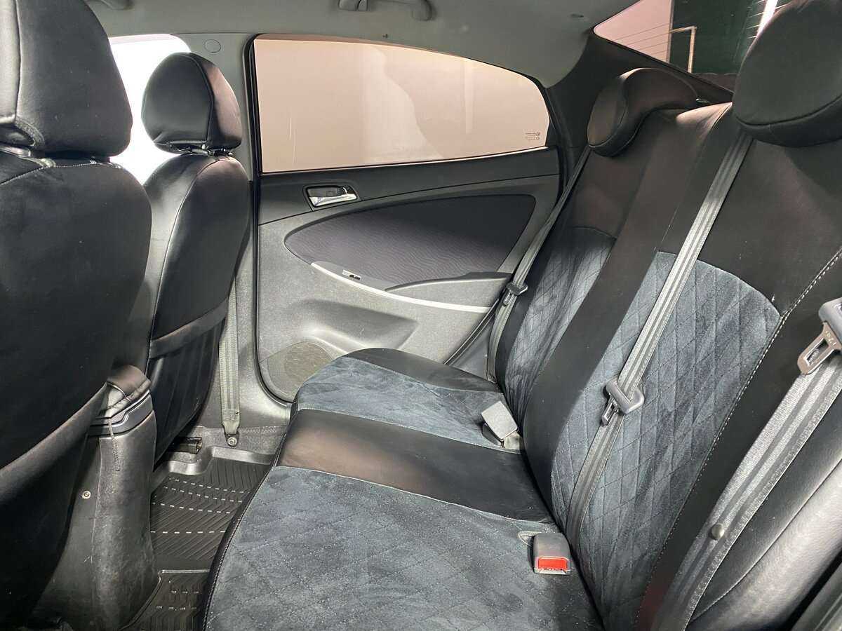 Купить Hyundai Solaris с пробегом. Фото: #11