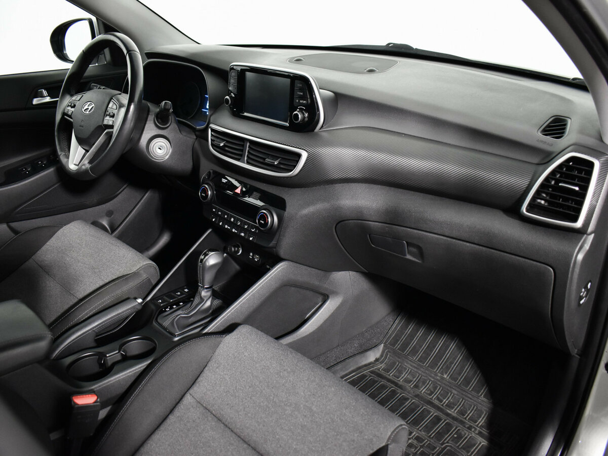 Купить Hyundai Tucson с пробегом. Фото: #11