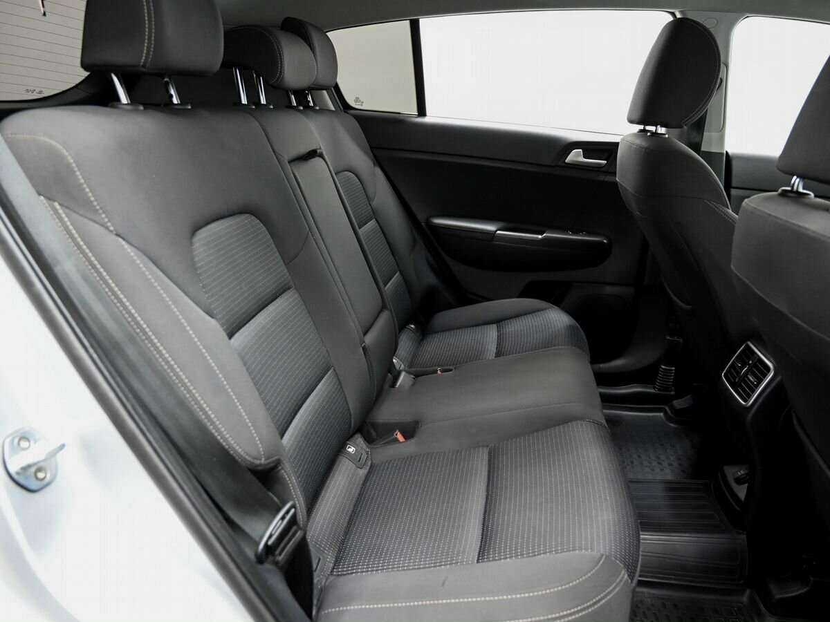 Купить Kia Sportage с пробегом. Фото: #8