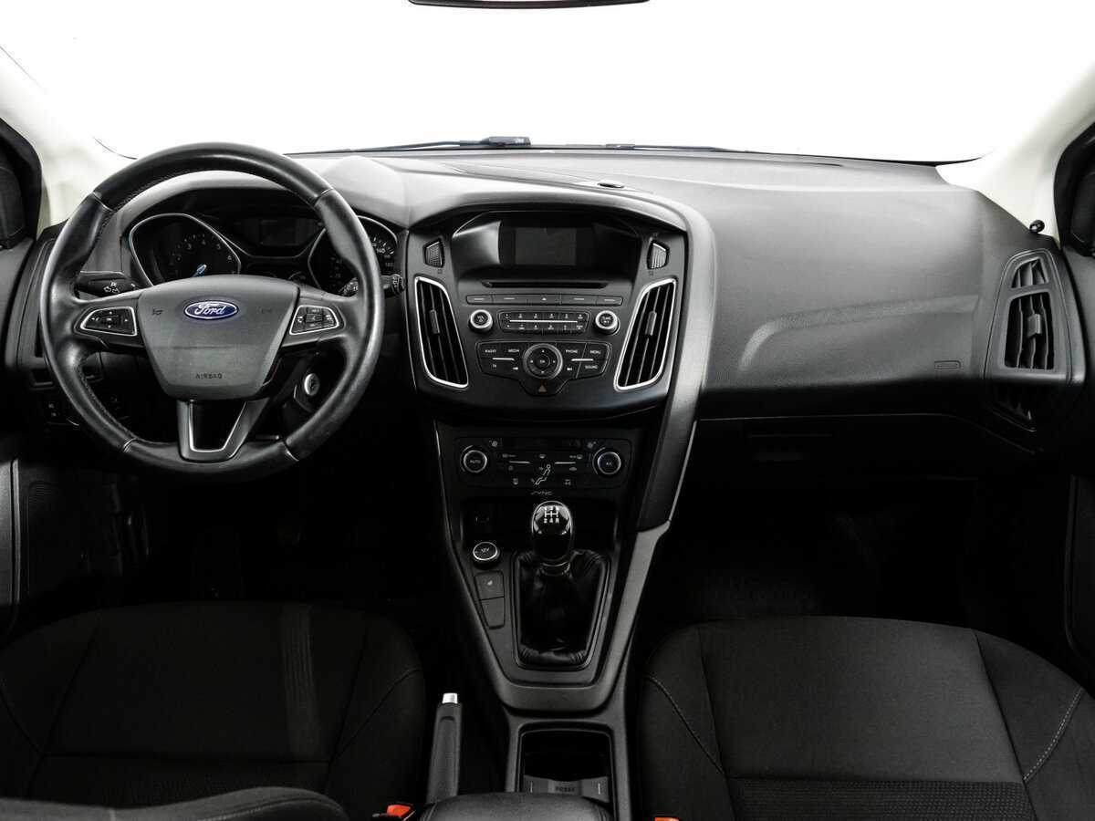 Купить Ford Focus с пробегом. Фото: #7