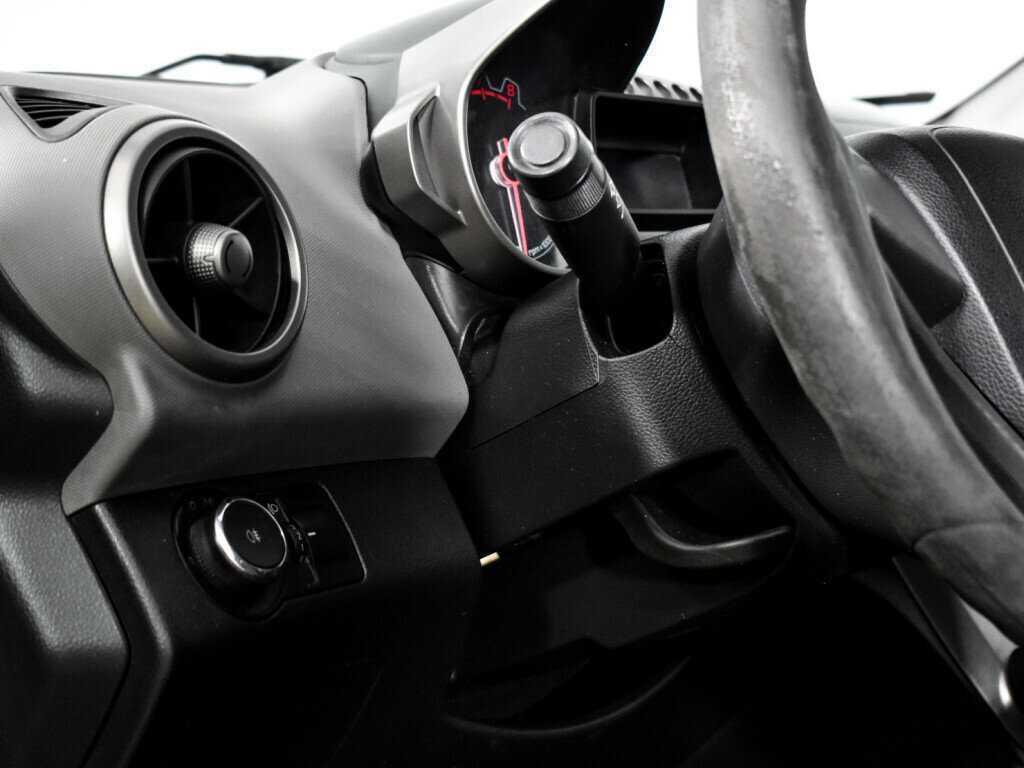 Купить Chevrolet Aveo с пробегом. Фото: #9