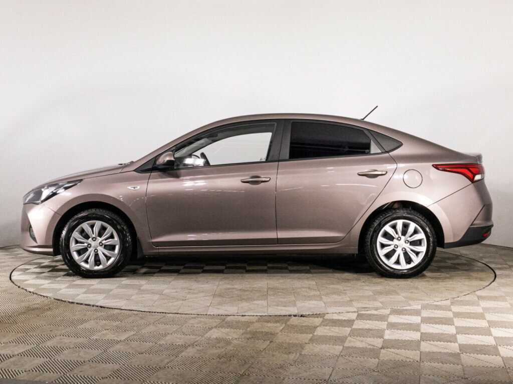 Купить Hyundai Solaris с пробегом. Фото: #7