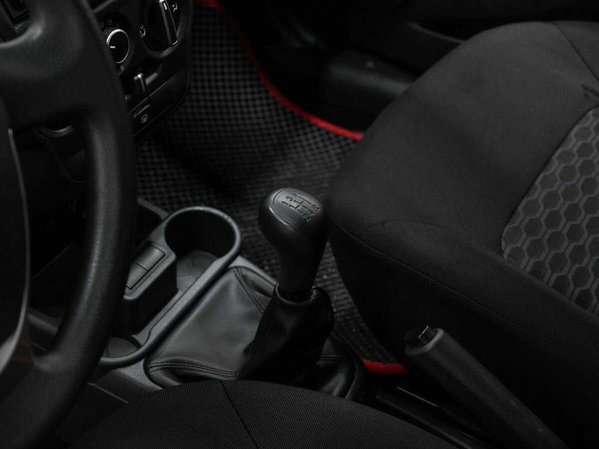 Купить Lada (ВАЗ) Granta с пробегом. Фото: #17