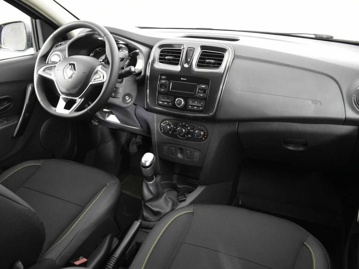 Купить Renault Logan с пробегом. Фото: #8