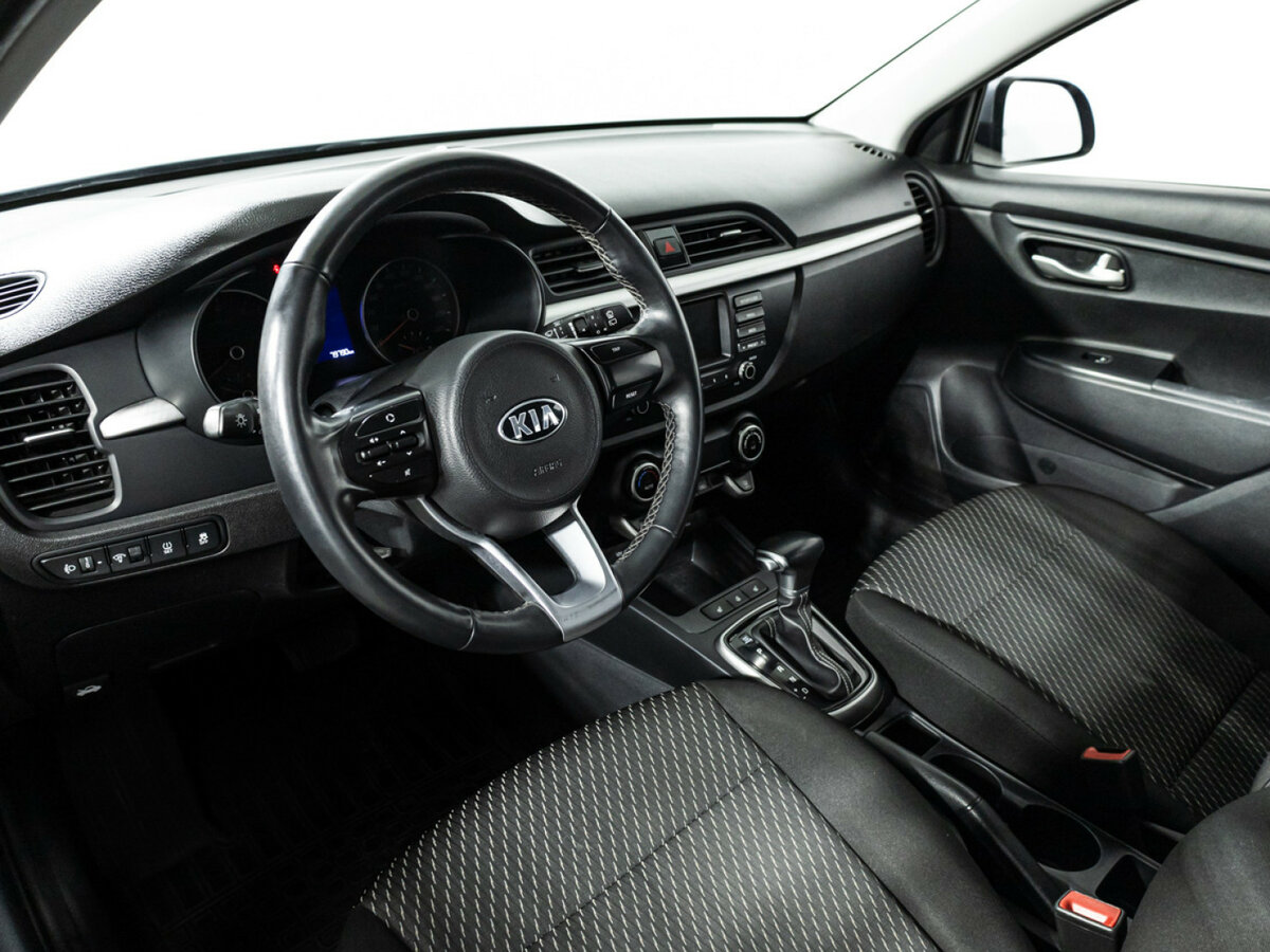Купить Kia Rio с пробегом. Фото: #10