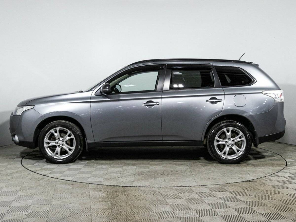 Купить Mitsubishi Outlander с пробегом. Фото: #7