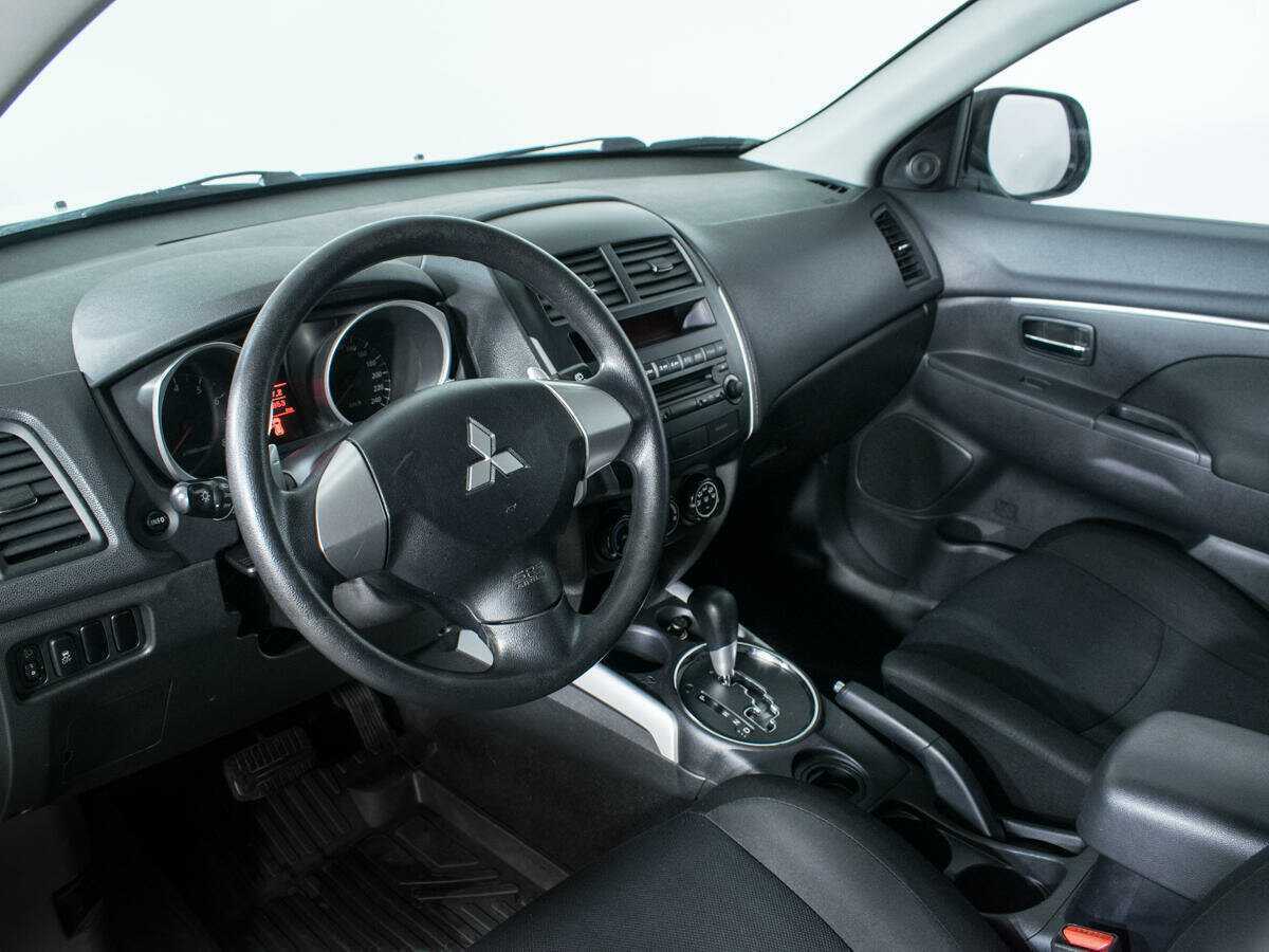 Купить Mitsubishi ASX с пробегом. Фото: #11